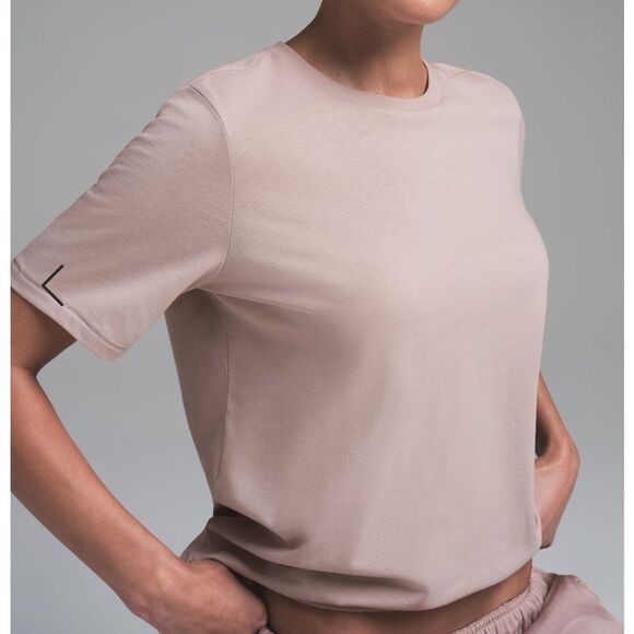 Skims Cotton Relaxed Tee Fawn Size Medium NWT in packaging - Picture 2 of 8